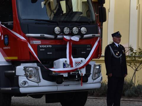 Zakup średniego samochodu ratowniczo-gaśniczego dla Ochotniczej Straży Pożarnej w Gaworzycach - 12
