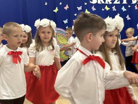 Grupa 6-latków pożegnała się z Publicznym Przedszkolem w Gaworzycach - 48