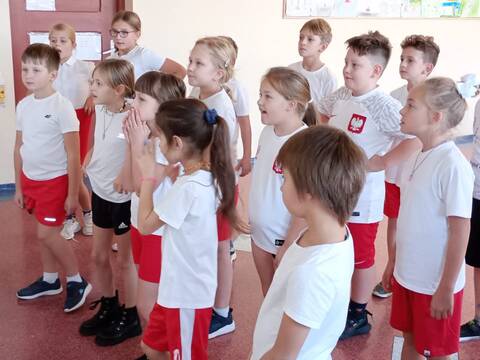 Pierwszy challenge w ramach międzynarodowego projektu Active Sister Schools już za nami - 10