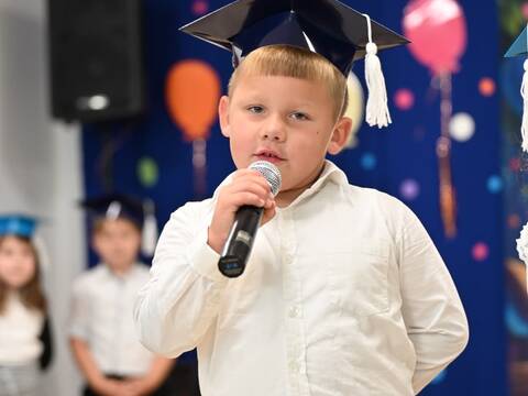 „Jeżyki” pożegnały przedszkole - 74