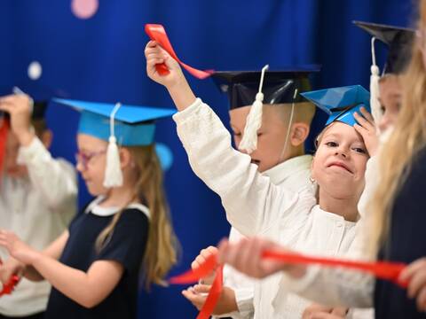 „Jeżyki” pożegnały przedszkole - 18