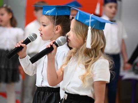 „Jeżyki” pożegnały przedszkole - 41