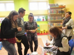 2015-11-27 Barbarka Kosmowska w Bibliotece